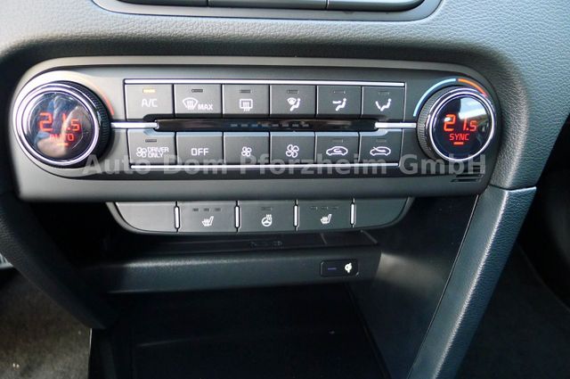 Kia CEED SW 1,6 PHEV DCT SPIRIT /Tech/Sitz-Paket/UVO