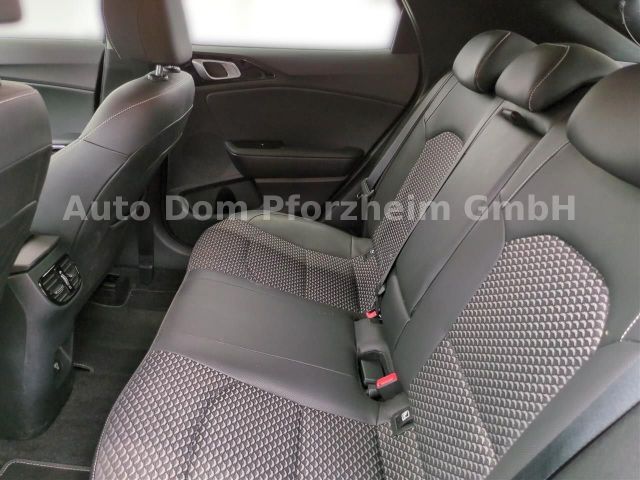 Kia XCeed 1.5 T-GDI DCT Vision + Komfort-Paket/NAVI