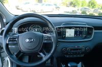 Kia Sorento 2.2 CRDI AWD AT8 HUD/ Platinum/AHK