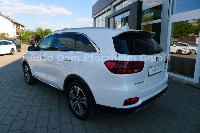 Kia Sorento 2.2 CRDI AWD AT8 HUD/ Platinum/AHK