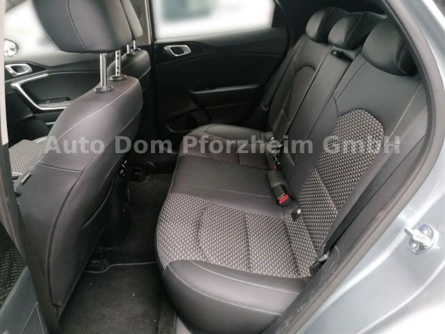 Kia XCeed 1.6 D 48V DCT Vision + Komfort-Paket