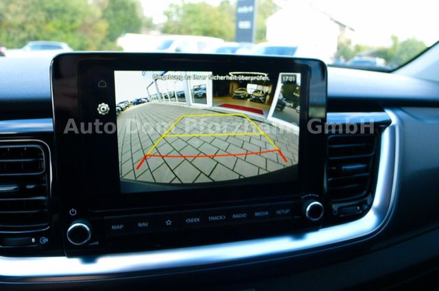 Kia Stonic 1,0T 100 DCT Vision/ LED/NAVI