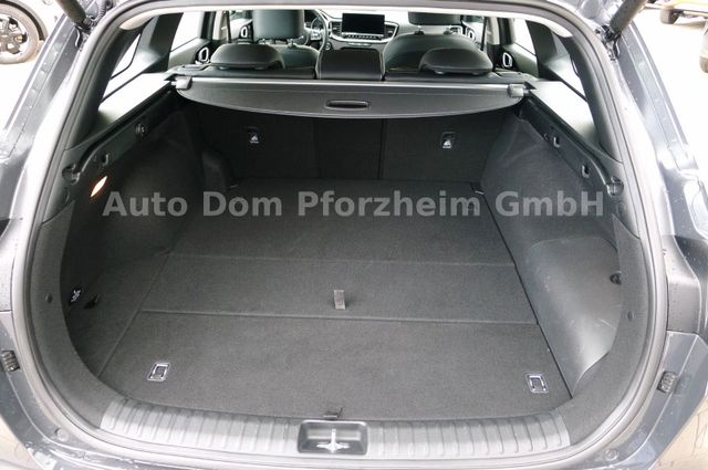 Kia CEED SW 1,6 PHEV DCT SPIRIT /Tech/Sitz-Paket/UVO