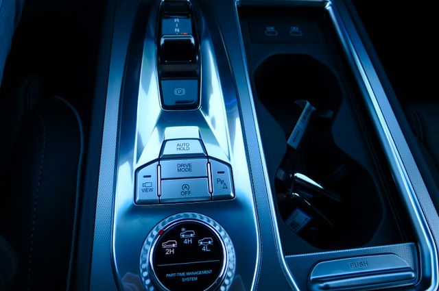 KGM REXTON 2,2 D LUX/AWD/AT8/5 Sitz / 20&quot;