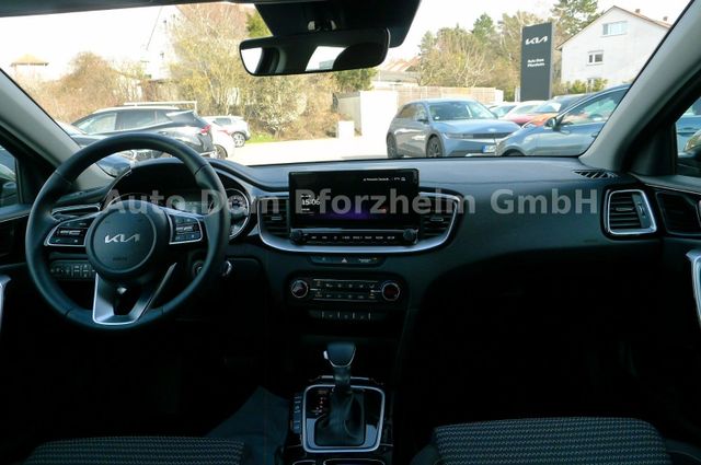 Kia Ceed SW 1.5T DCT Vision / Komfort+