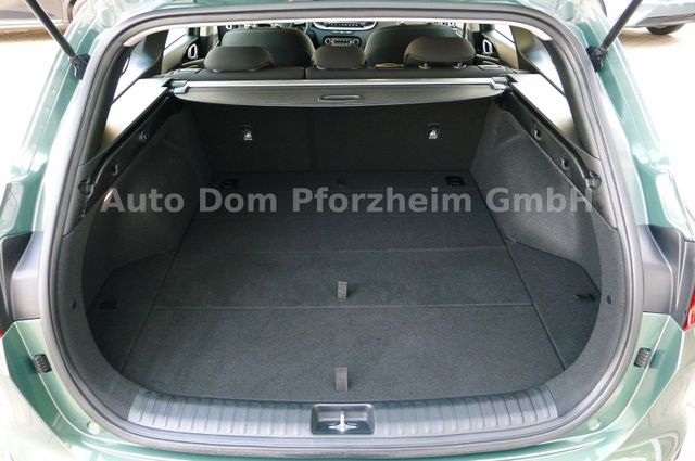 Kia Ceed SW 1.5T DCT Vision / Komfort+