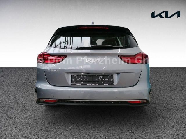 Kia CEED SW 1,5T DCT Spirit /Techno/UVO/NAVI