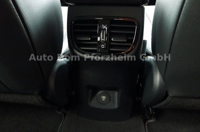 Kia XCeed 1.5 T-GDI DCT Vision + Komfort-Paket/NAVI