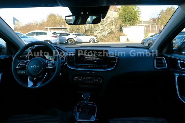 Kia Ceed 1.5T DCT7 SPIRIT /NAVI/UVO