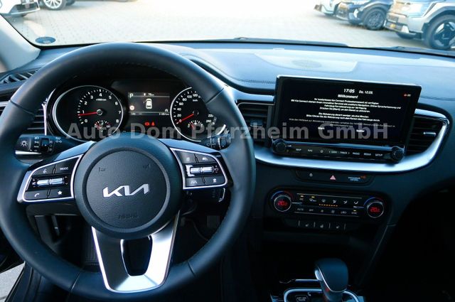 Kia Ceed 1.5T DCT7 SPIRIT /NAVI/UVO