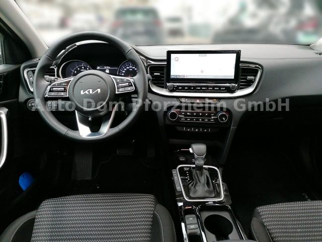 Kia Ceed 1.5T DCT7 SPIRIT /NAVI/UVO
