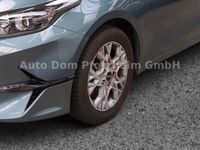 Kia Ceed SW 1.5T DCT Vision / Komfort+