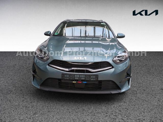 Kia Ceed SW 1.5T DCT Vision / Komfort+