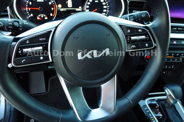 Kia CEED SW 1,5T DCT Spirit /Techno/UVO/NAVI