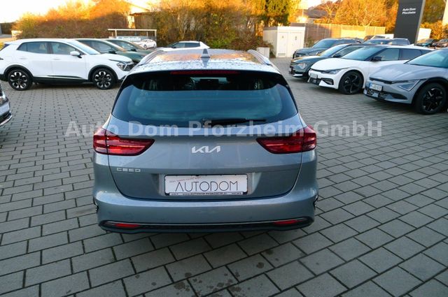 Kia CEED SW 1,5T DCT Spirit /Techno/UVO/NAVI