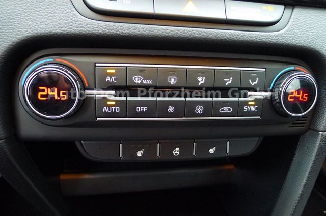 Kia XCeed 1.5 T-GDI DCT Spirit/Navi/Kamera/UVO