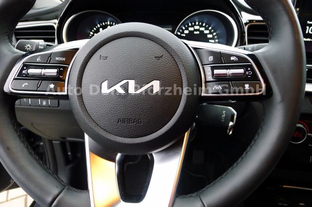 Kia XCeed 1.5 T-GDI DCT Vision + Komfort-Paket/NAVI