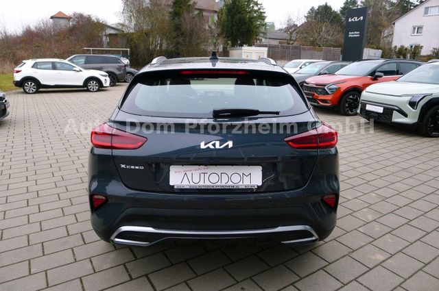 Kia XCeed 1.5 T-GDI DCT Vision + Komfort-Paket/NAVI