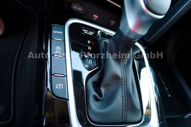 Kia CEED SW 1,5T DCT Spirit /UVO/NAVI