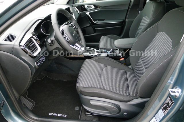 Kia Ceed SW 1.5T DCT Vision / Komfort+
