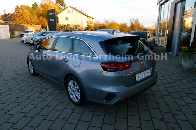 Kia Ceed SW 1.5T DCT Vision / Komfort+
