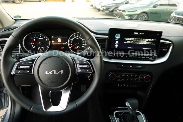 Kia Ceed SW 1.5T DCT Vision / Komfort+