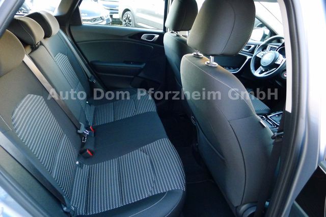 Kia Ceed SW 1.5T DCT Vision / Komfort+