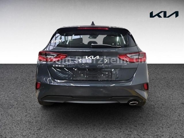 Kia Ceed 1.5T DCT7 SPIRIT /NAVI/UVO