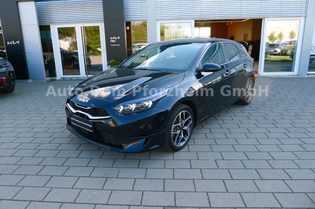 Kia Ceed 1.5T DCT7 SPIRIT /NAVI/UVO/LED