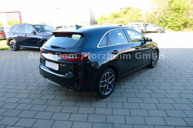 Kia Ceed 1.5T DCT7 SPIRIT /NAVI/UVO/LED