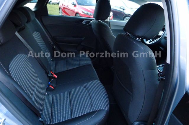 Kia Ceed 1.5 T-GDI MHEV DCT Ultimate Edition