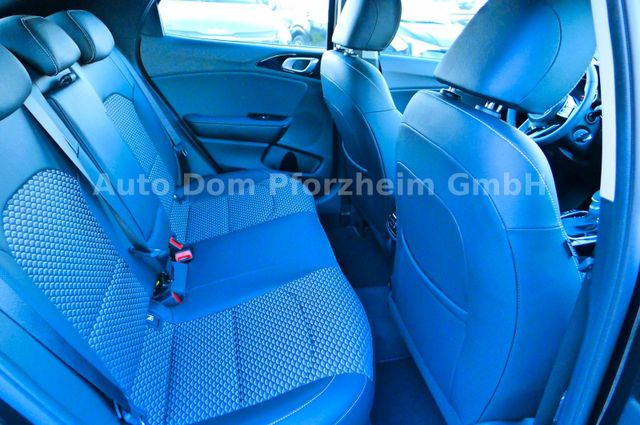 Kia XCeed 1.6T VISION DCT KOM+