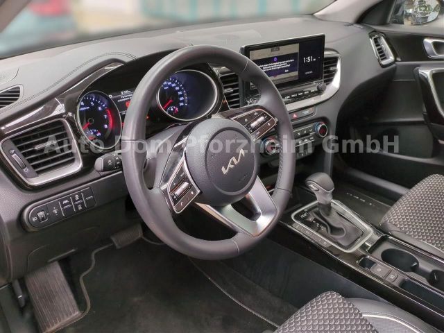Kia XCeed 1.5 T-GDI DCT Spirit/Navi/Kamera/UVO