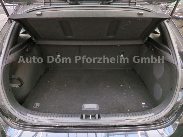 Kia Ceed 1.5T DCT7 SPIRIT /NAVI/UVO/LED