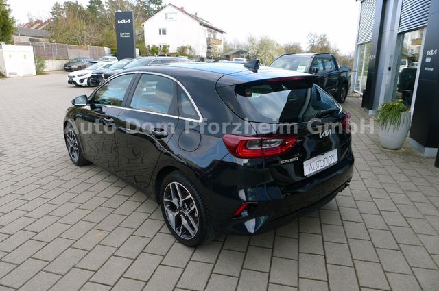 Kia Ceed 1.5T DCT7 SPIRIT /NAVI/UVO/LED