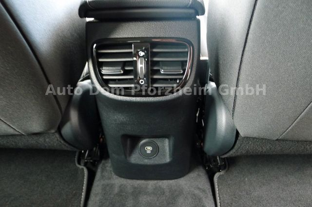 Kia Ceed 1.5T DCT7 SPIRIT /NAVI/UVO/LED