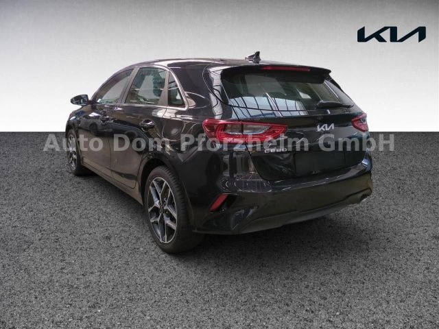 Kia Ceed 1.5T DCT7 SPIRIT /NAVI/UVO/LED