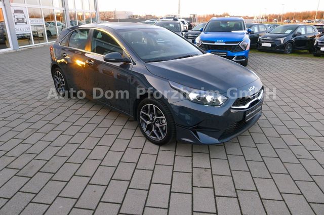Kia Ceed 1.5T DCT7 SPIRIT /NAVI/UVO