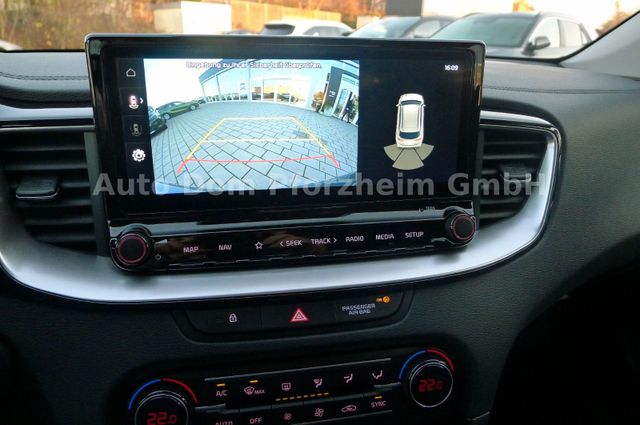 Kia Ceed 1.5T DCT7 SPIRIT /NAVI/UVO