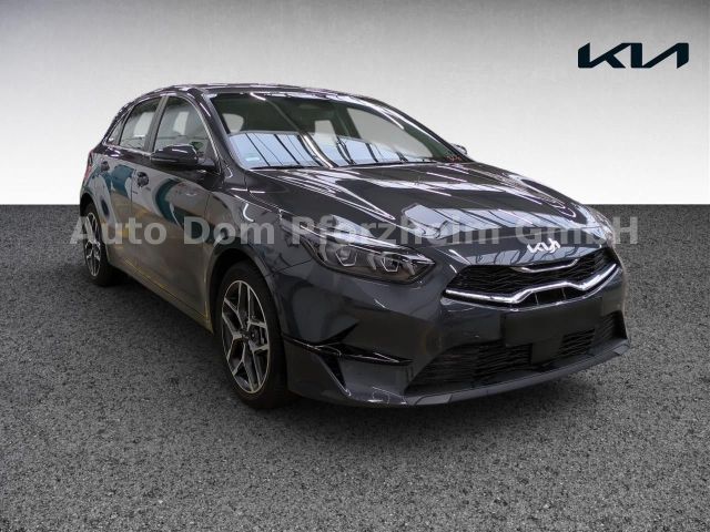 Kia Ceed 1.5T DCT7 SPIRIT /NAVI/UVO