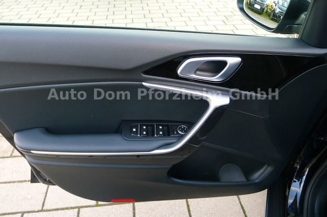 Kia XCeed 1.5 T-GDI DCT Vision + Komfort-Paket/NAVI
