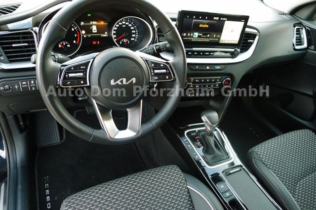 Kia XCeed 1.5 T-GDI DCT Vision + Komfort-Paket/NAVI