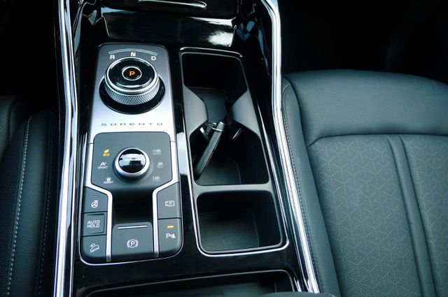 Kia Sorento 1.6 T-GDI HEV AWD Platinum/HUD/7Sitz/AHK