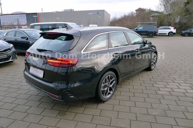 Kia CEED SW 1,5T DCT Spirit /UVO/NAVI