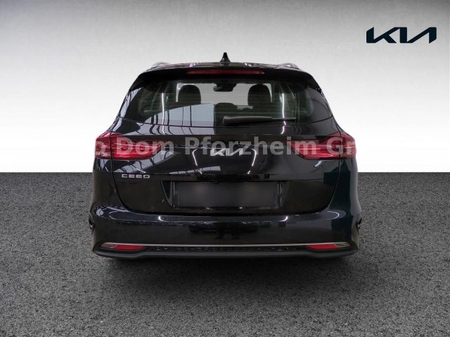 Kia CEED SW 1,5T DCT Spirit /UVO/NAVI