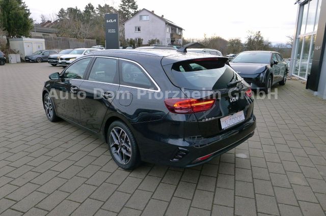 Kia CEED SW 1,5T DCT Spirit /UVO/NAVI