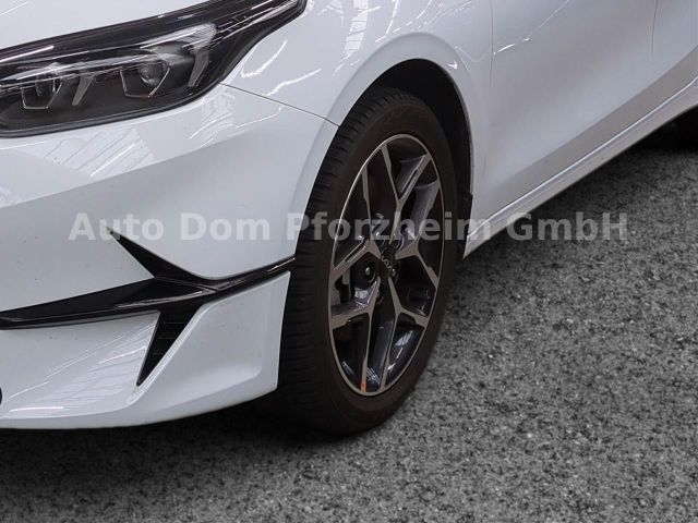 Kia CEED SW 1,5T DCT Spirit /UVO/NAVI/Kamera