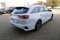 Kia CEED SW 1,5T DCT Spirit /UVO/NAVI/Kamera