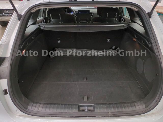 Kia CEED SW 1,5T DCT Spirit /UVO/NAVI/Kamera