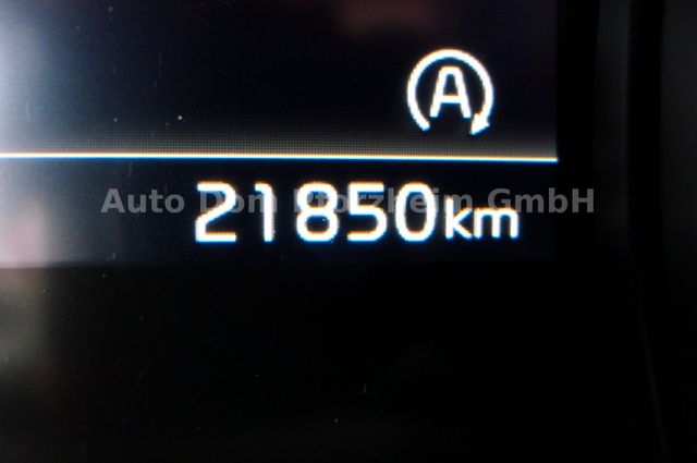 Kia CEED SW 1,5T DCT Spirit /UVO/NAVI/Kamera